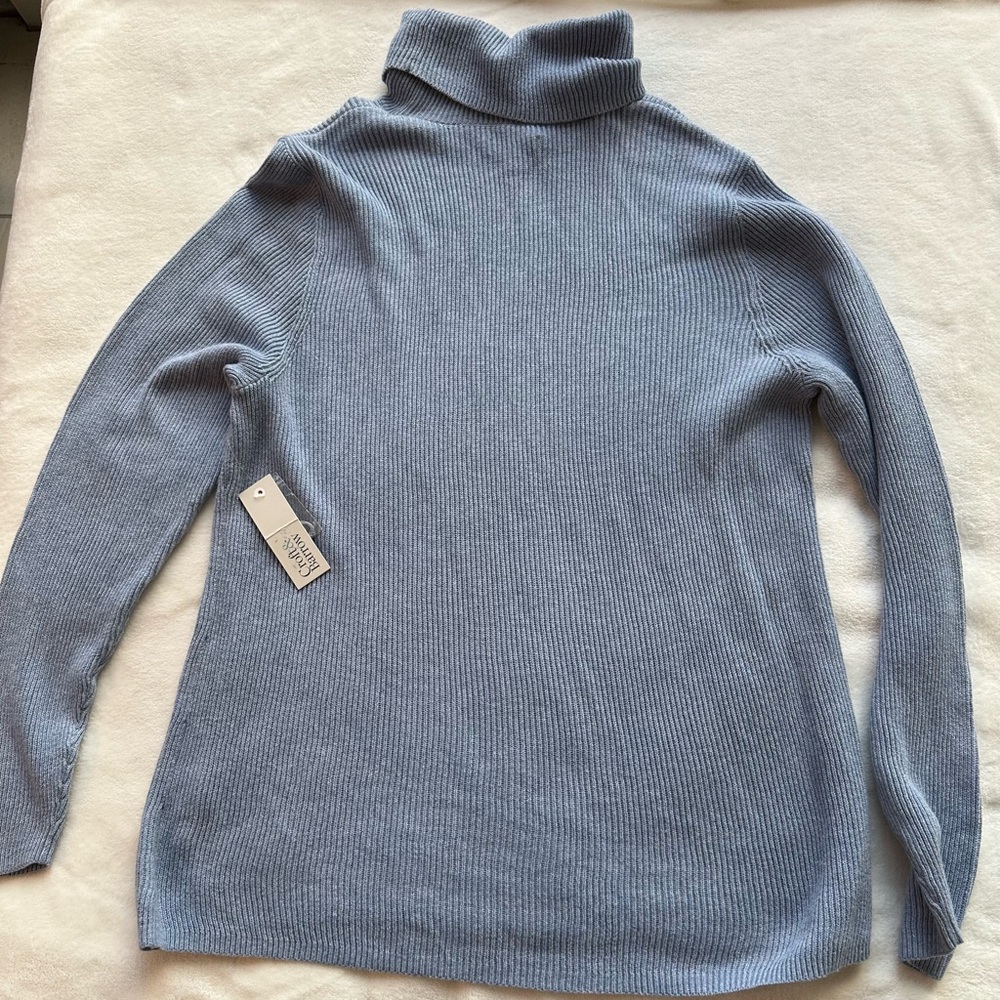 NWT Women's Croft & Barrow Turtleneck Sweater, Size: XX LARGE
The Blue H
